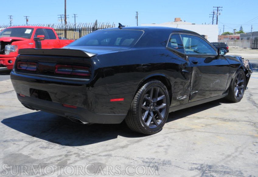 2020 Dodge Challenger - Image 8