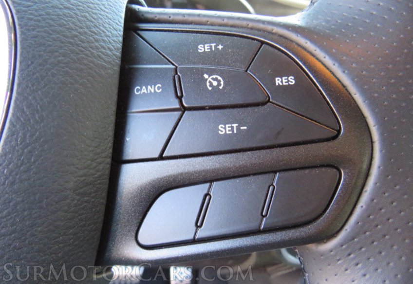 2020 Dodge Challenger - Image 31