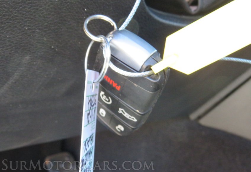 2020 Dodge Challenger - Image 32