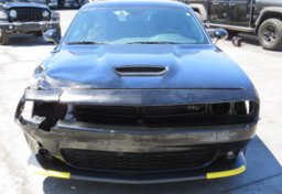 2020 Dodge Challenger - Image 9