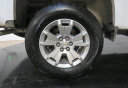 2022 Chevrolet Colorado - Image 19