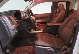 2022 Chevrolet Colorado - Image 26