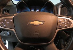 2022 Chevrolet Colorado - Image 30