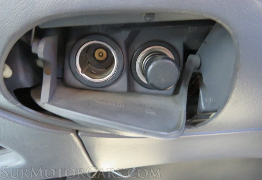 2004 Ford F-150 Lighting - Image 43