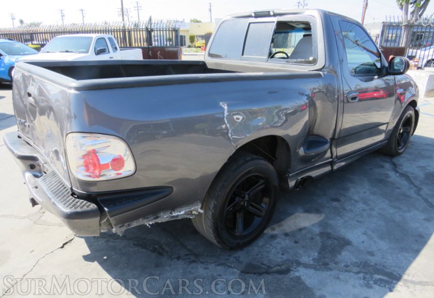 2004 Ford F-150 Lighting - Image 8