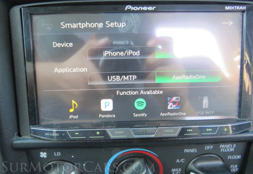 2004 Ford F-150 Lighting - Image 32