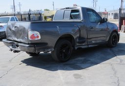 2004 Ford F-150 Lighting - Image 10