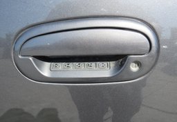 2004 Ford F-150 Lighting - Image 20