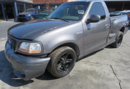 2004 Ford F-150 Lighting - Image 2