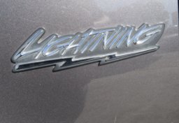 2004 Ford F-150 Lighting - Image 13