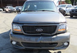 2004 Ford F-150 Lighting - Image 11