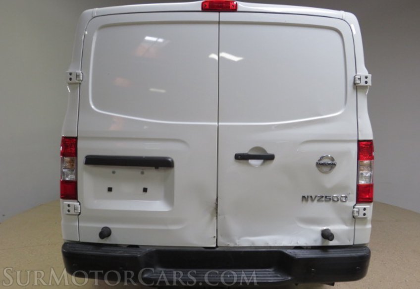 2021 Nissan NV - Image 12