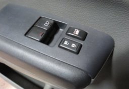 2021 Nissan NV - Image 40