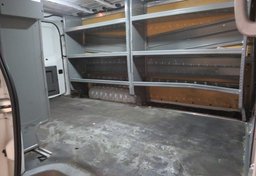 2021 Nissan NV - Image 27