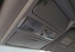 2021 Nissan NV - Image 38