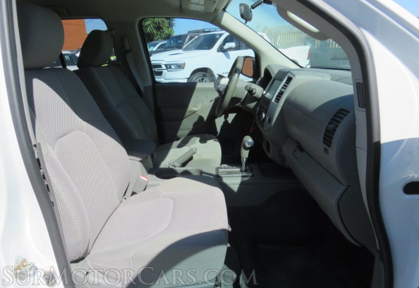 2019 Nissan Frontier - Image 27