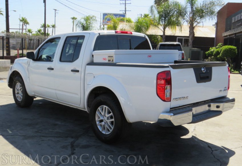 2019 Nissan Frontier - Image 8