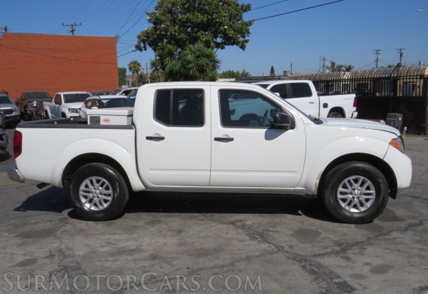 2019 Nissan Frontier - Image 12