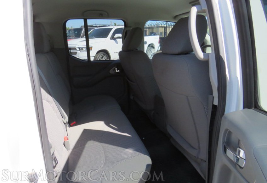 2019 Nissan Frontier - Image 33