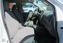 2019 Nissan Frontier - Image 27