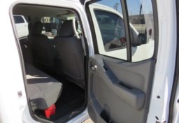2019 Nissan Frontier - Image 25