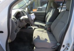 2019 Nissan Frontier - Image 26