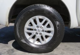 2019 Nissan Frontier - Image 17