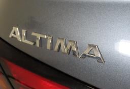 Thumbnail of 2021 Nissan Altima