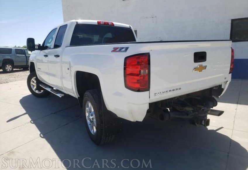 2015 Chevrolet Silverado 2500HD - Image 4