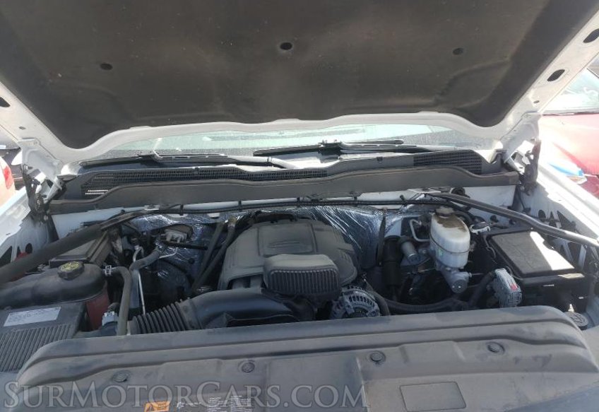 2015 Chevrolet Silverado 2500HD - Image 8