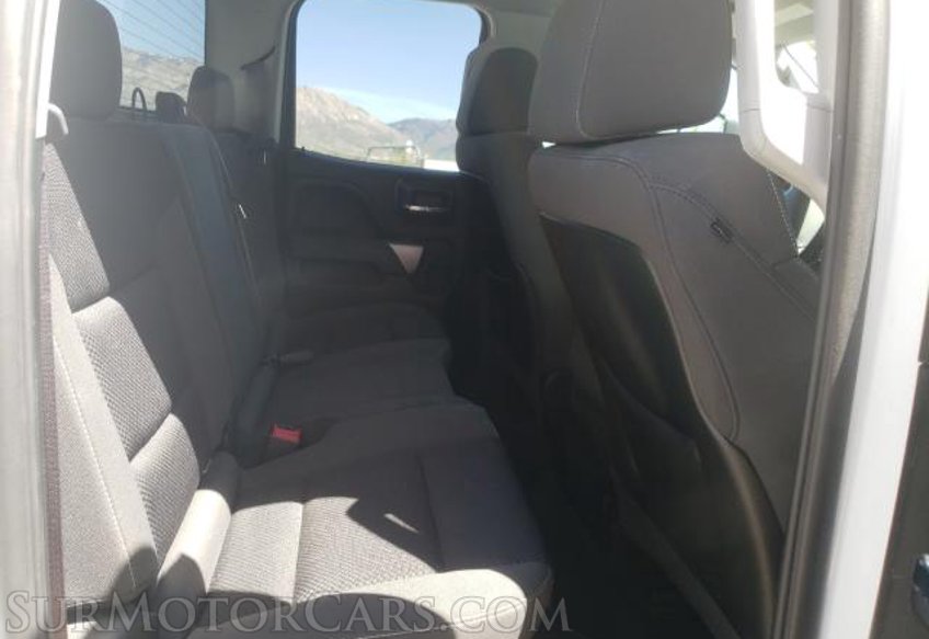 2015 Chevrolet Silverado 2500HD - Image 6