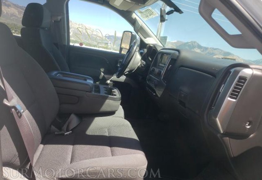 2015 Chevrolet Silverado 2500HD - Image 5