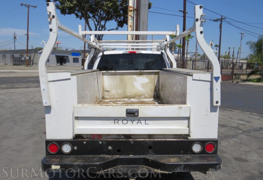 2019 Ford Super Duty F-350 SRW - Image 11