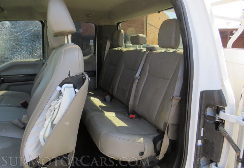 2019 Ford Super Duty F-350 SRW - Image 33