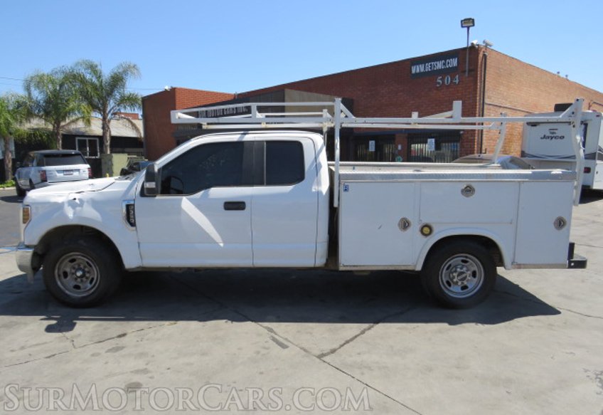 2019 Ford Super Duty F-350 SRW - Image 12