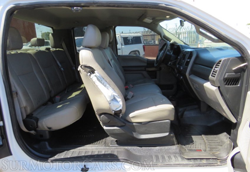 2019 Ford Super Duty F-350 SRW - Image 28