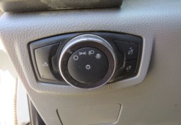 2019 Ford Super Duty F-350 SRW - Image 40