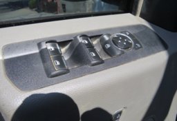 2019 Ford Super Duty F-350 SRW - Image 42