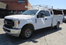 2019 Ford Super Duty F-350 SRW - Image 4