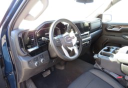 2022 GMC Sierra 1500 - Image 32