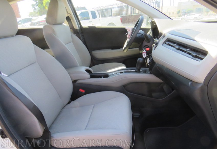 2020 Honda HR-V - Image 17