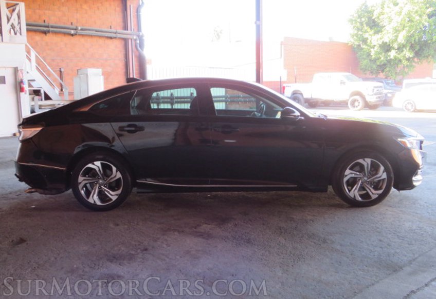 2018 Honda Accord Sedan - Image 5