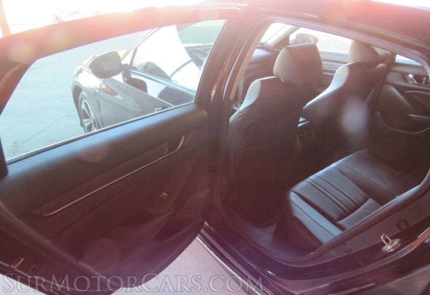 2018 Honda Accord Sedan - Image 20