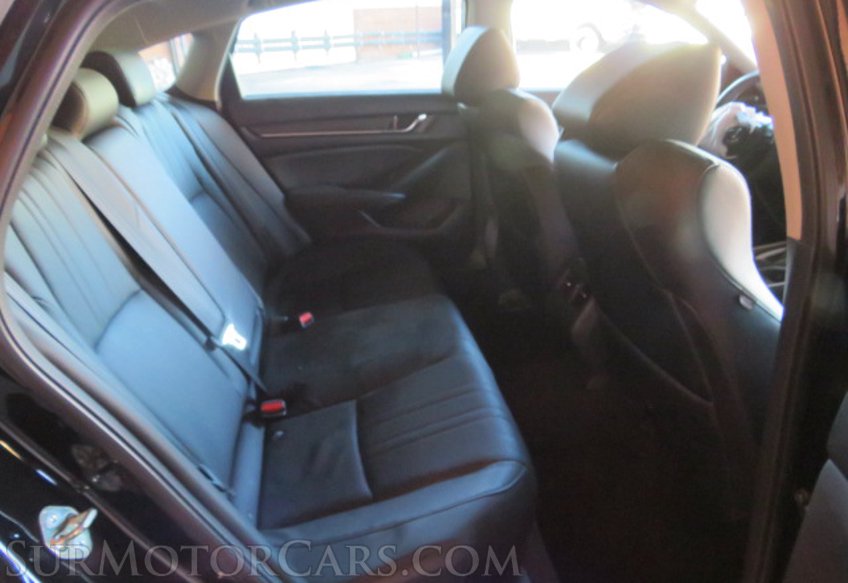 2018 Honda Accord Sedan - Image 25