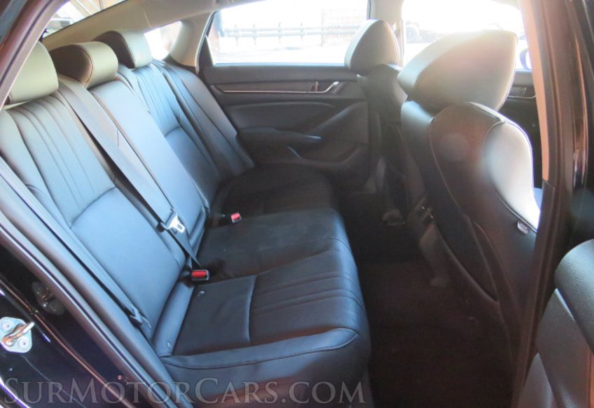 2018 Honda Accord Sedan - Image 29