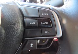 2018 Honda Accord Sedan - Image 31