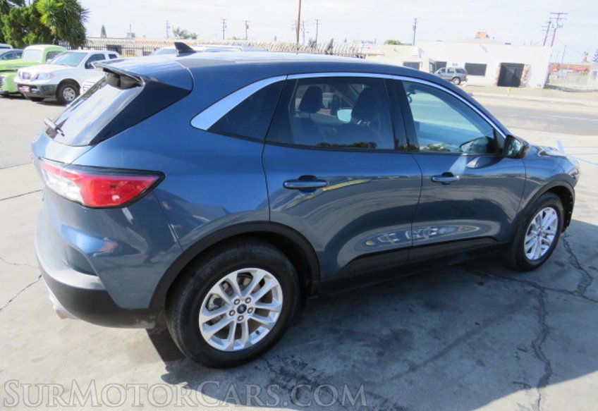 2020 Ford Escape - Image 10