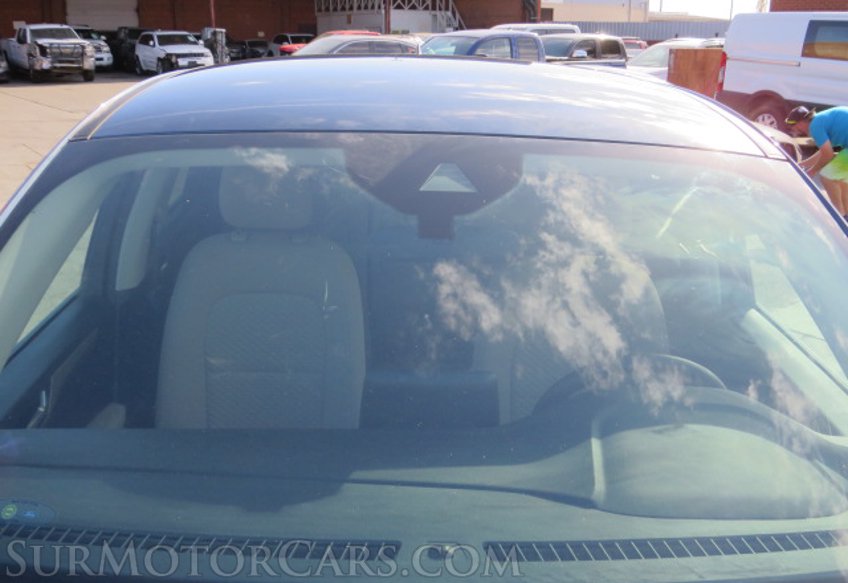 2020 Ford Escape - Image 16