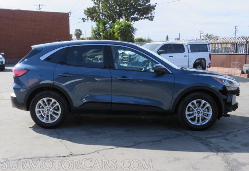 2020 Ford Escape - Image 6