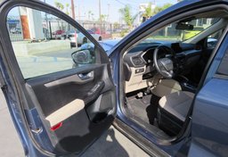 2020 Ford Escape - Image 19